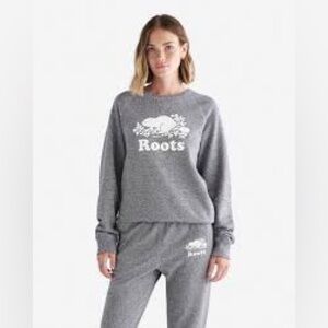 ROOTS Crewneck beaver logo sweater